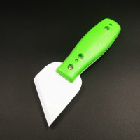 Green Plastic scraper 45mm (with angle)
